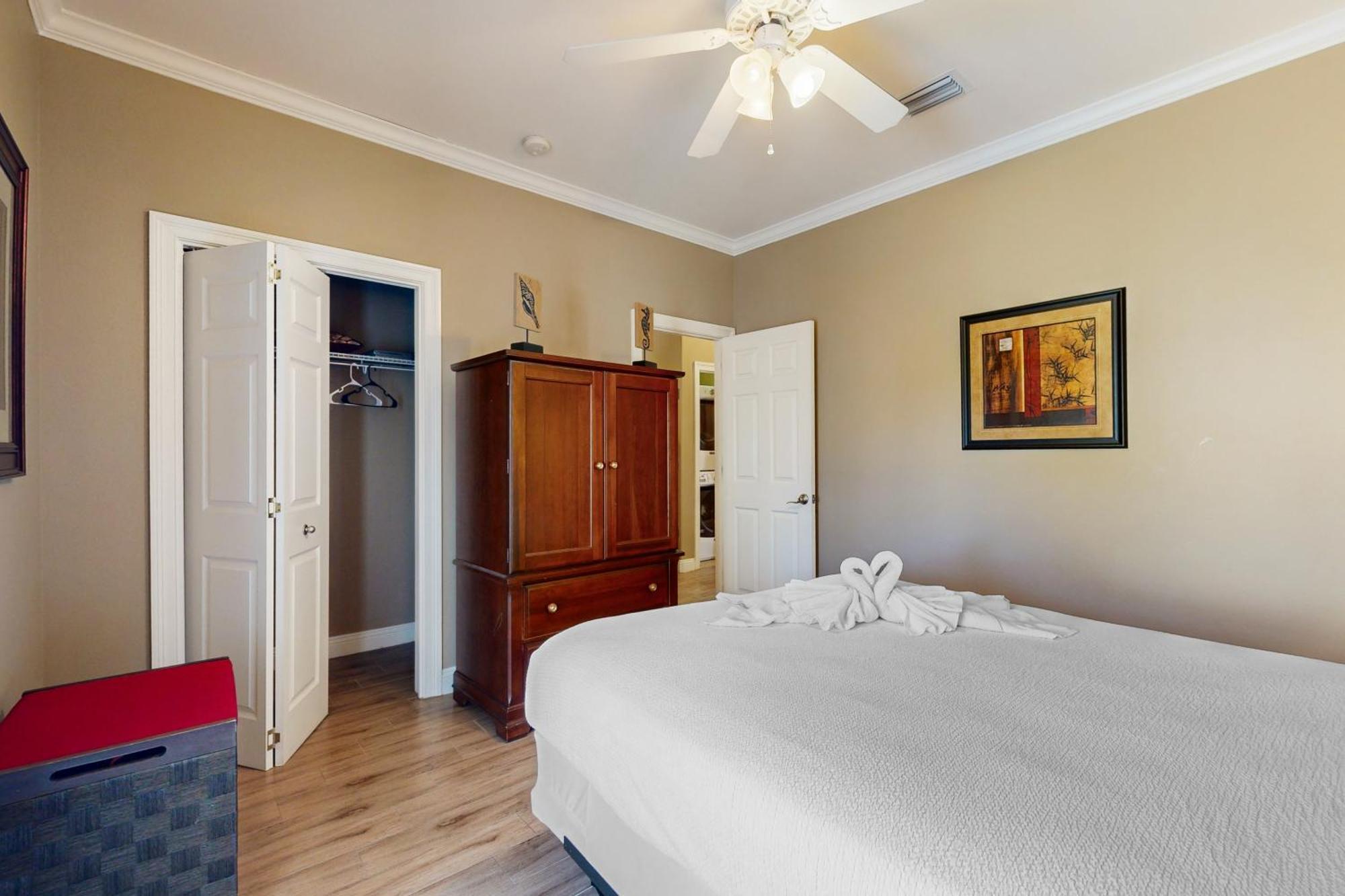 Villages Of Crystal Beach: Serenity Destin Buitenkant foto